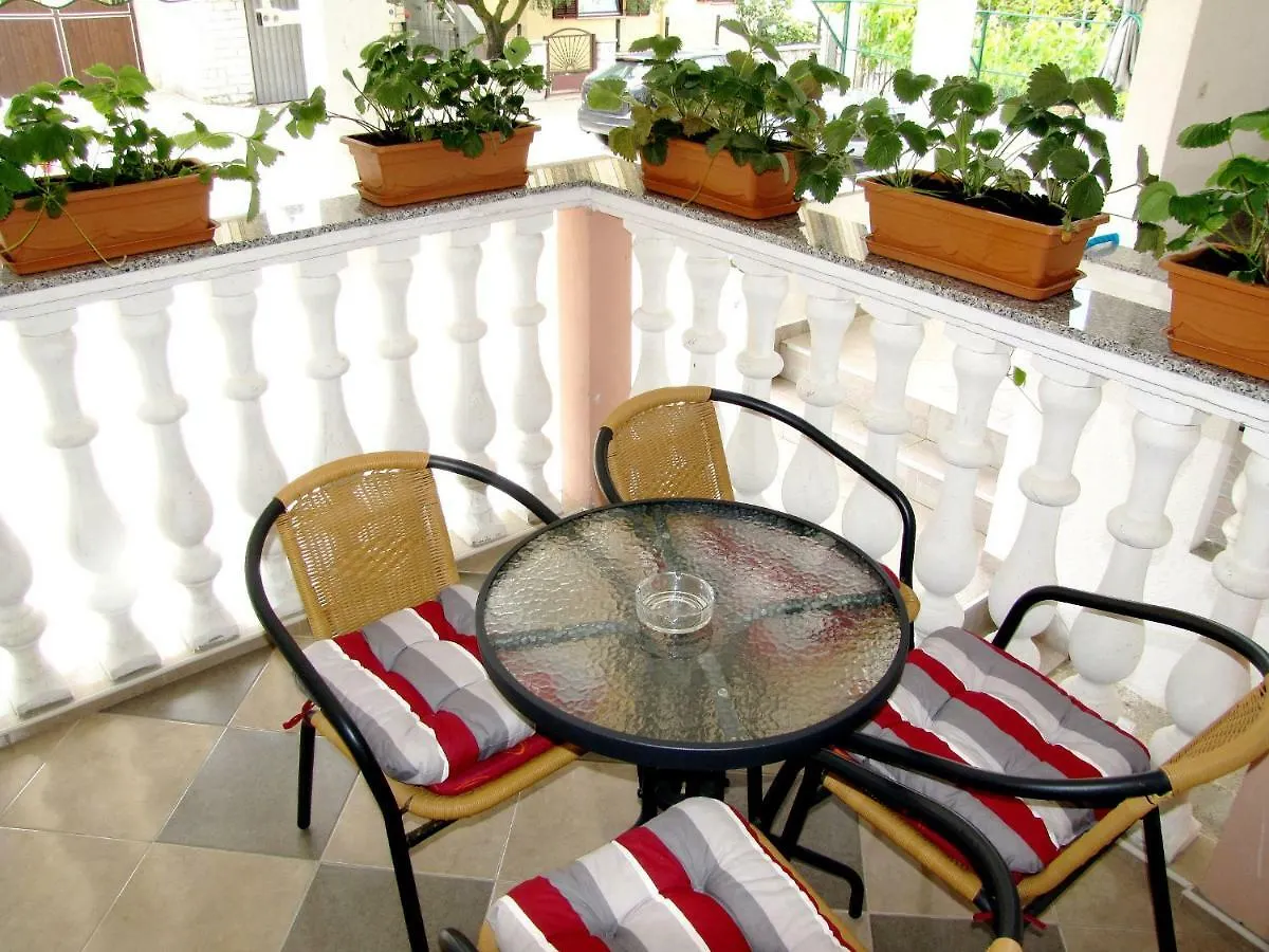 Apartments Klanac زادار كرواتيا